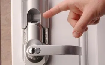 Miami Emergency Lock And Locksmith Miami, FL 305-507-0145 - zip-02